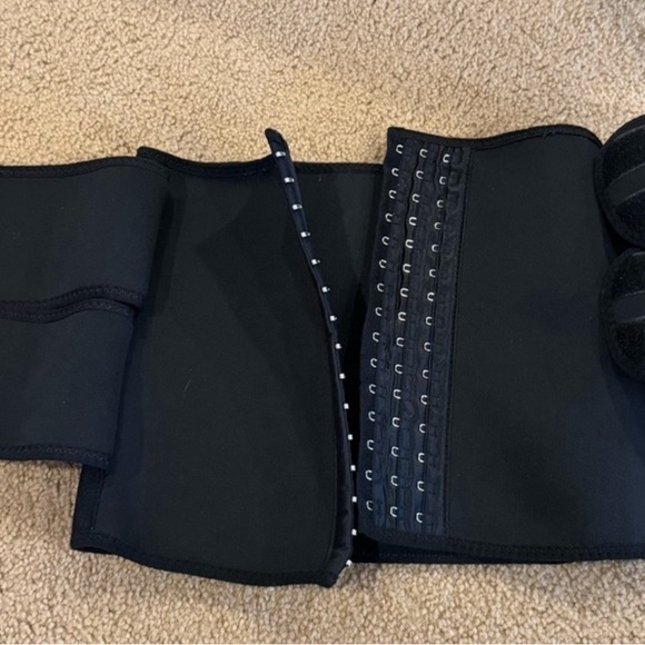 NWT Women’s Waist Trainer/ Abdominal Compression Belt - Picture 2 of 7